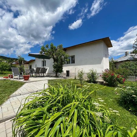 Casuta De Vacanta Villa Călimăneşti Exteriör bild