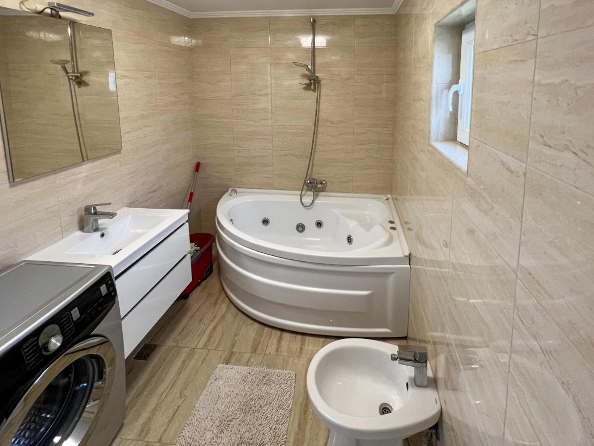 Casuta De Vacanta Villa Călimăneşti Exteriör bild