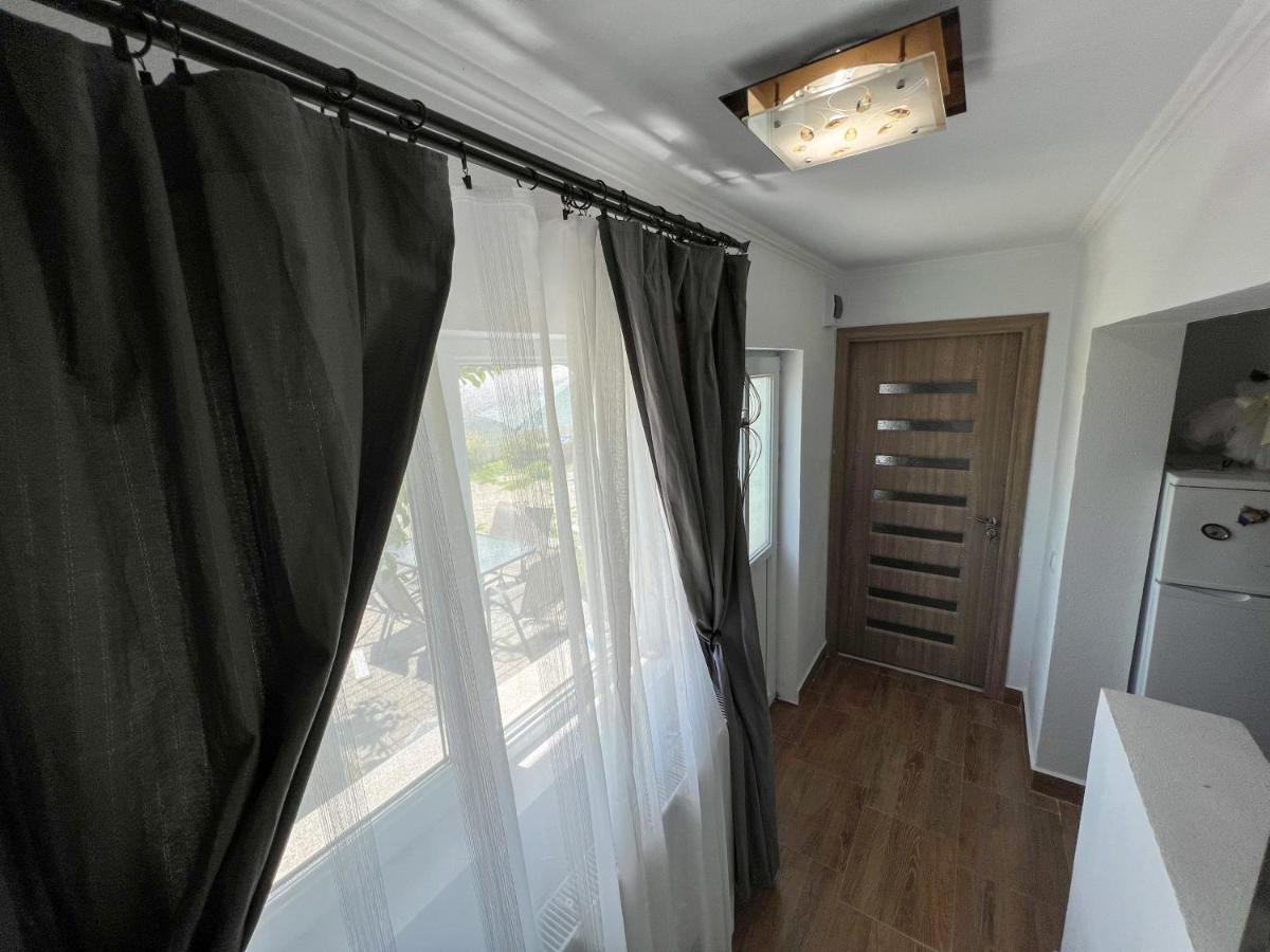 Casuta De Vacanta Villa Călimăneşti Exteriör bild
